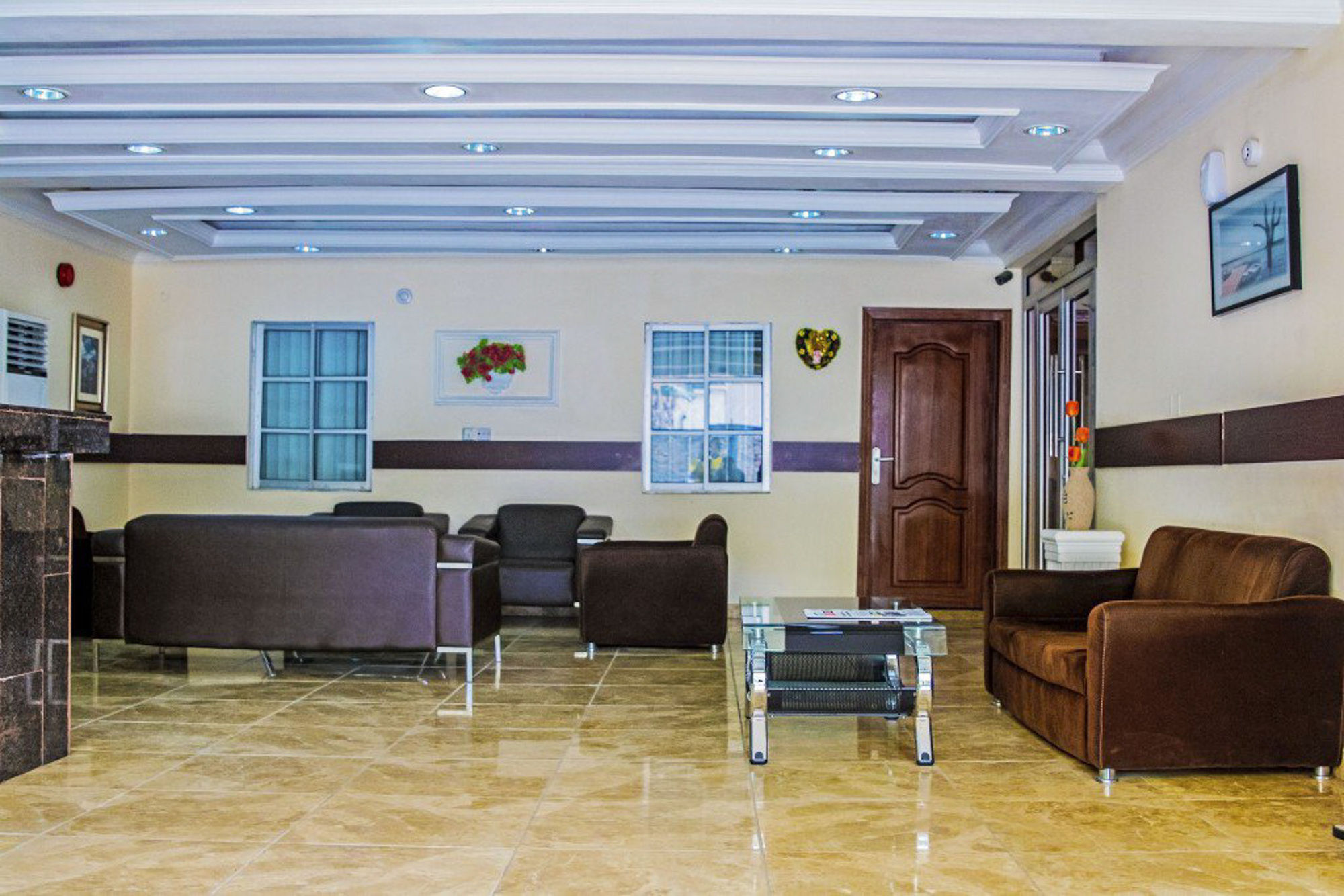 Beni Gold & Suites Lagos Exterior foto